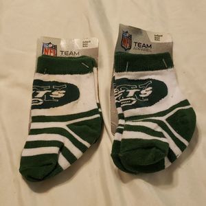 New infant NFL socks